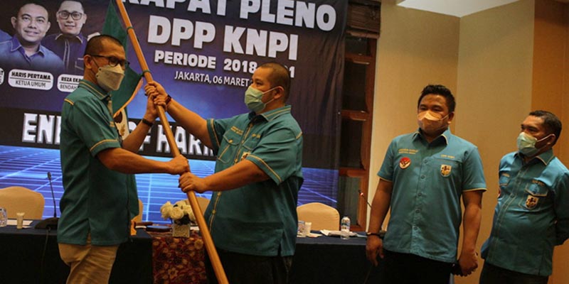 Haris Pertama Yang Laporkan Abu Janda Dicopot Dari Jabatan Ketua Umum