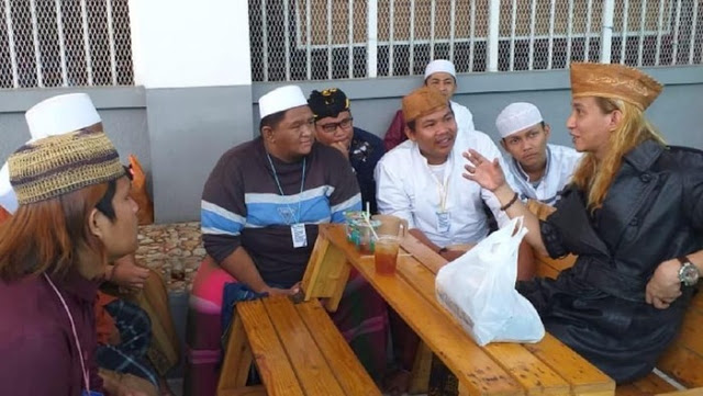 Wabah Corona Habib Bahar Menolak Bebas Dari Penjara Eramuslim