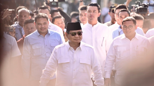 Prabowo Curiga Dengan Penyebab Kematian Ratusan Anggota KPPS – Eramuslim